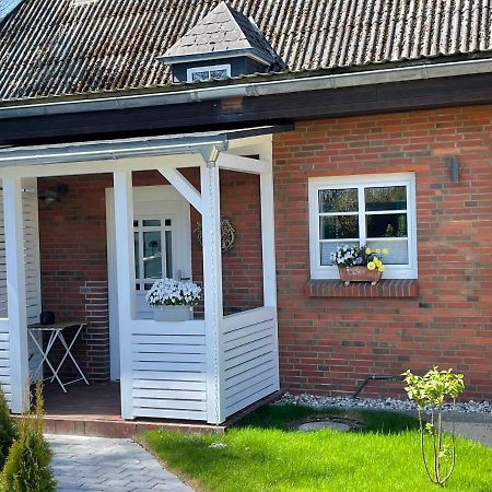 Friesen-Lodge Ferienwohnungen Breklum Exterior photo